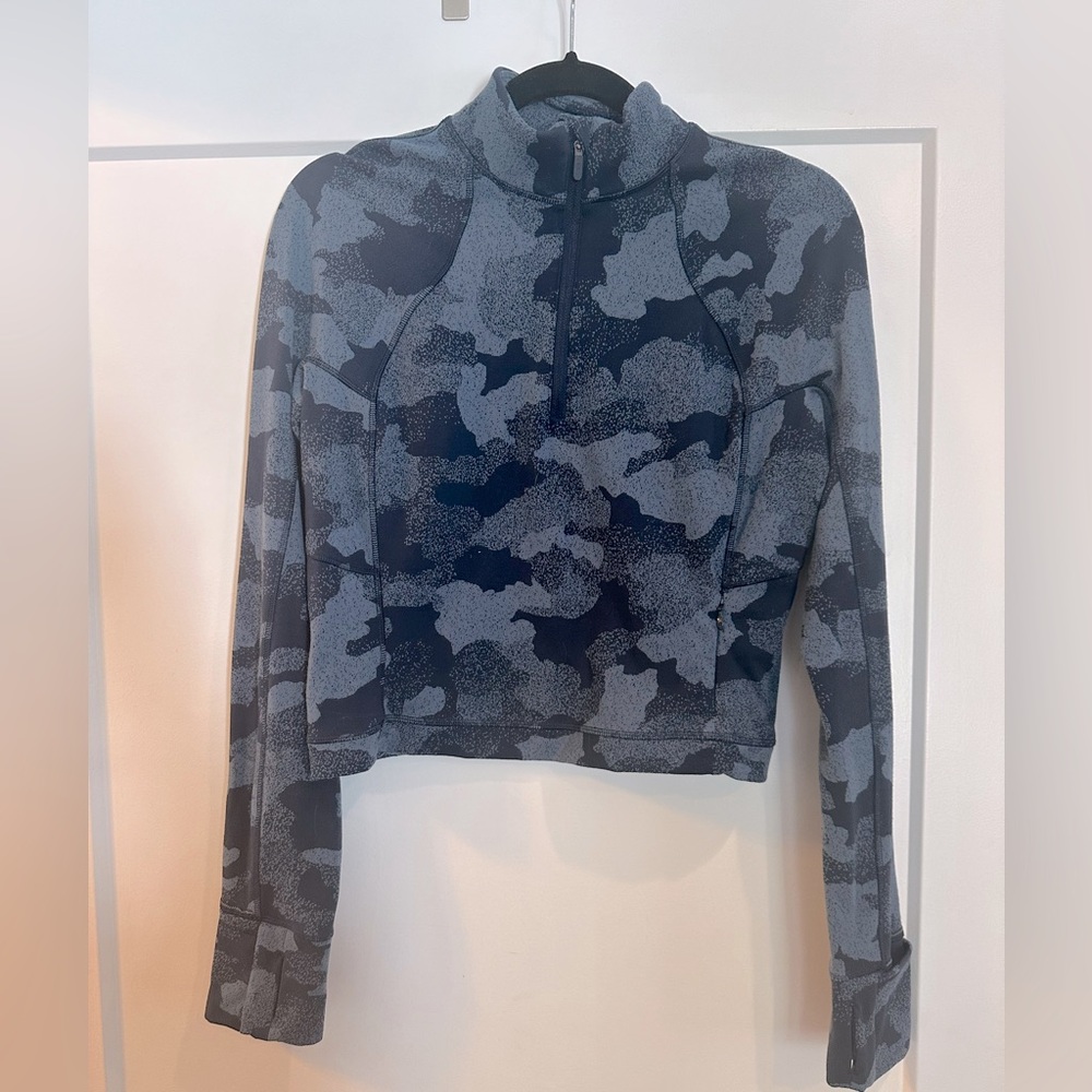 It’s Rulu Run Cropped Half Zip